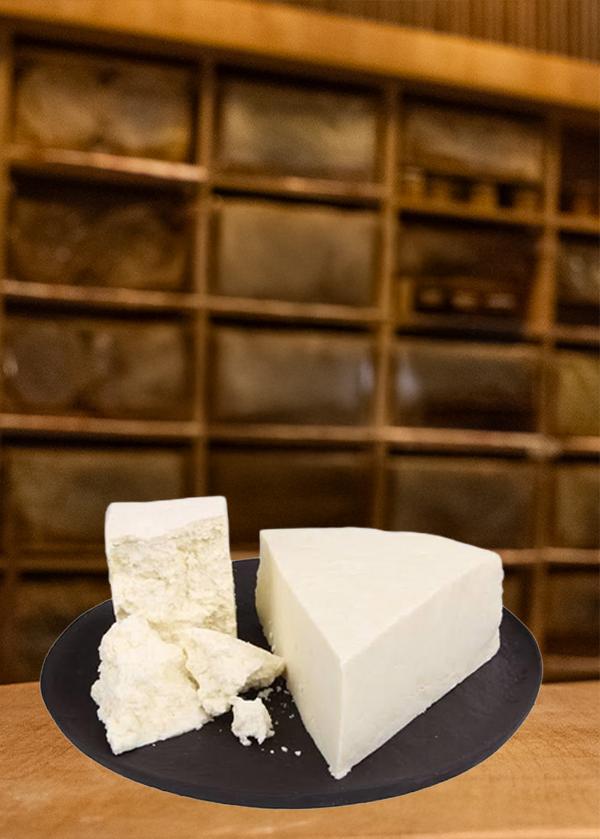 Kars Köy Peyniri Az Tuzlu Tam Yağlı